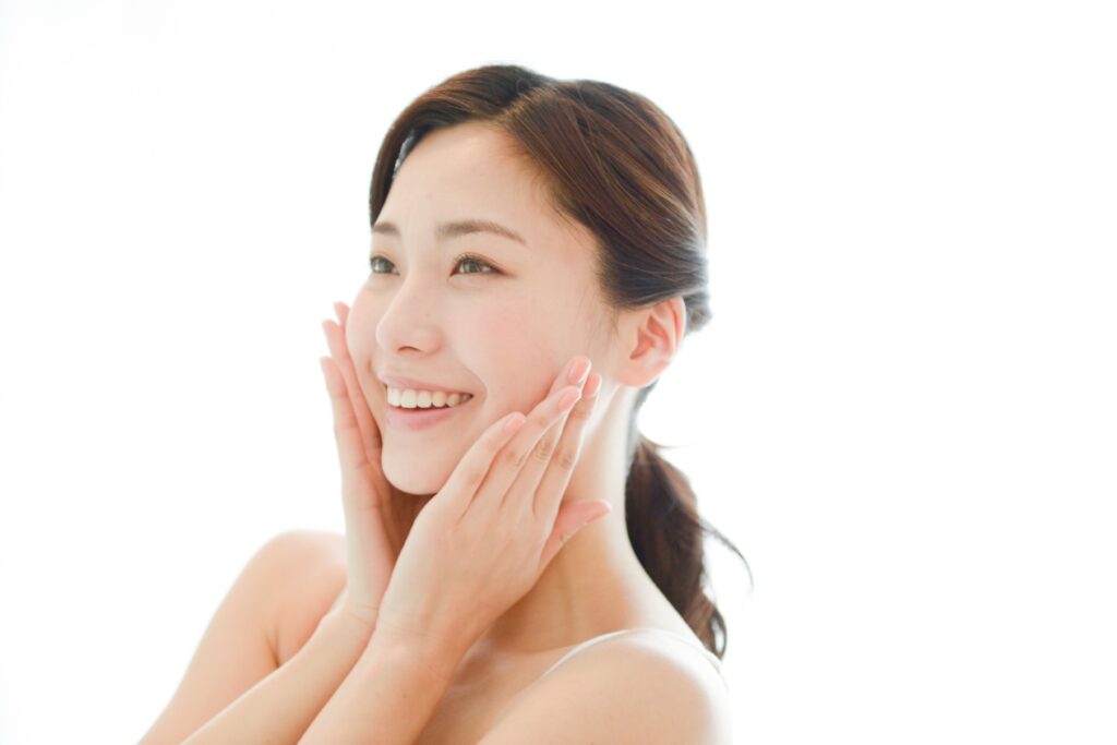 化粧水の正しい付け方をご紹介します